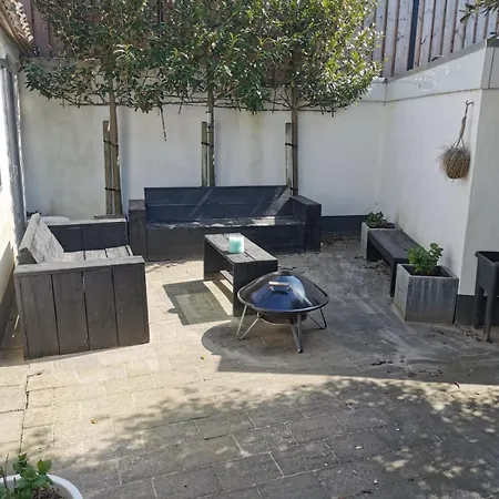 Sandy's Family House For 2 Adults & 2 Children Semesterbostad *